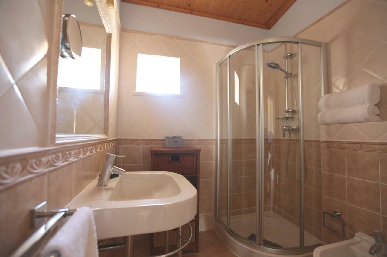 קארבואירו Quinta Do Pinheiro Manso - Holidays Villa - Marinha Beach מראה חיצוני תמונה