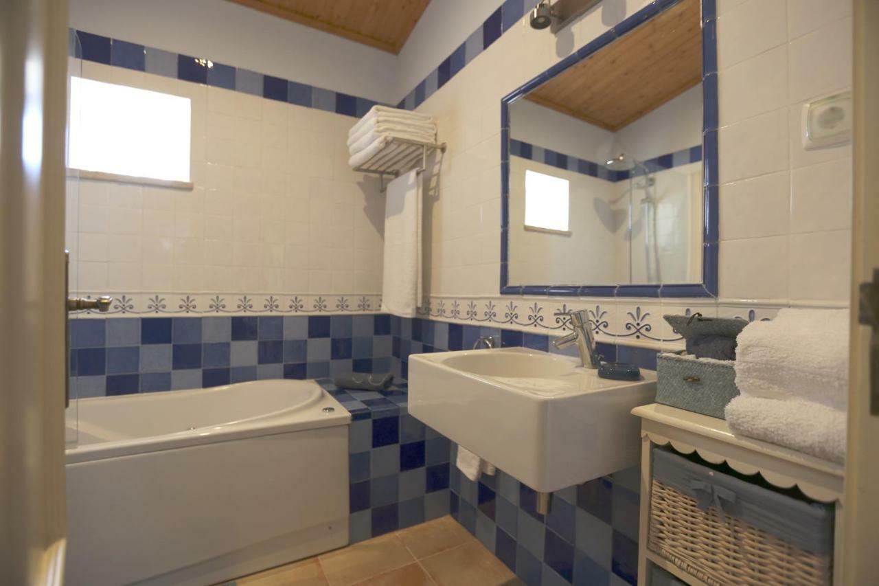 קארבואירו Quinta Do Pinheiro Manso - Holidays Villa - Marinha Beach מראה חיצוני תמונה