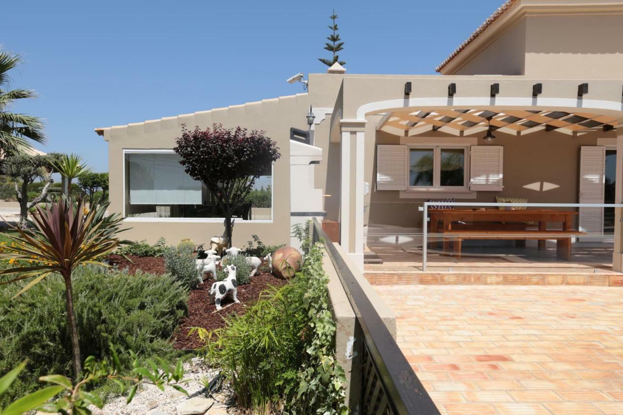 קארבואירו Quinta Do Pinheiro Manso - Holidays Villa - Marinha Beach מראה חיצוני תמונה